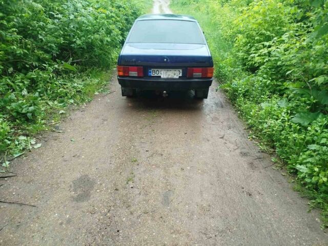 Синий ВАЗ 21099, объемом двигателя 1.5 л и пробегом 134 тыс. км за 900 $, фото 2 на Automoto.ua