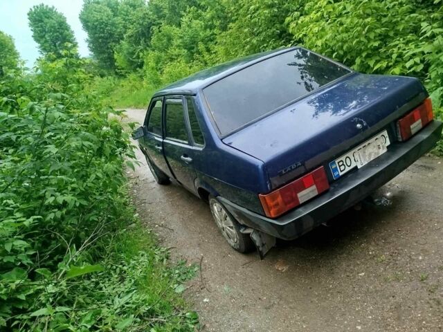 Синий ВАЗ 21099, объемом двигателя 1.5 л и пробегом 134 тыс. км за 900 $, фото 1 на Automoto.ua