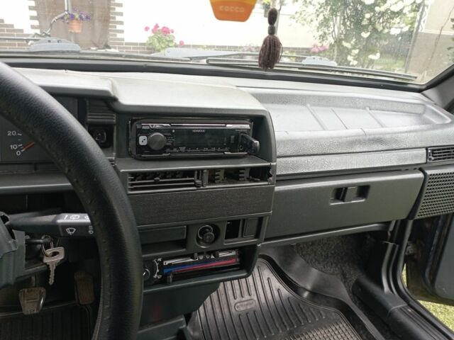 Синий ВАЗ 21099, объемом двигателя 1.5 л и пробегом 134 тыс. км за 900 $, фото 4 на Automoto.ua