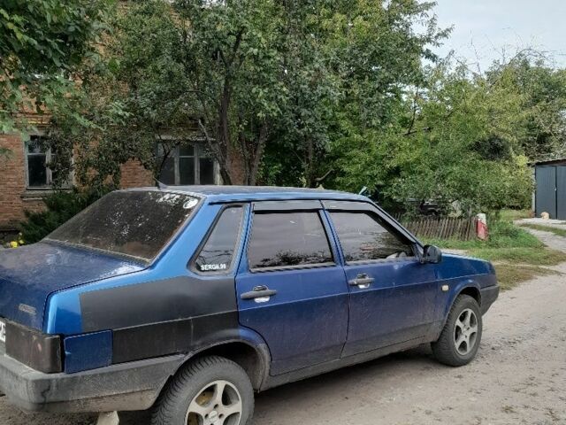 Синий ВАЗ 21099, объемом двигателя 0 л и пробегом 1000 тыс. км за 1450 $, фото 3 на Automoto.ua