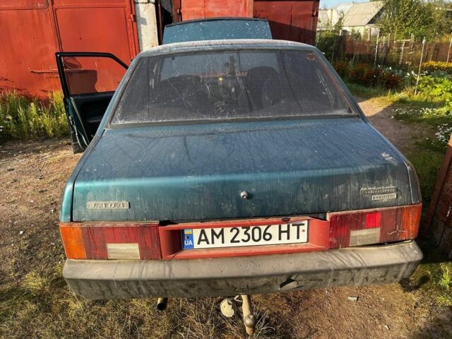 Зеленый ВАЗ 21099, объемом двигателя 1.5 л и пробегом 200 тыс. км за 1150 $, фото 1 на Automoto.ua