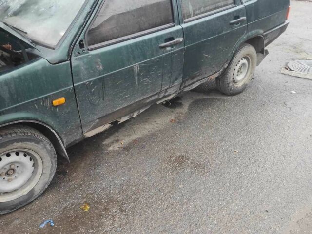 Зеленый ВАЗ 21099, объемом двигателя 0 л и пробегом 200 тыс. км за 474 $, фото 2 на Automoto.ua