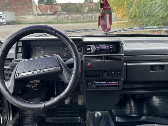 Зеленый ВАЗ 21099, объемом двигателя 1.5 л и пробегом 168 тыс. км за 1400 $, фото 5 на Automoto.ua