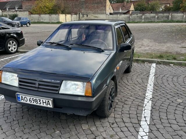 Зеленый ВАЗ 21099, объемом двигателя 1.5 л и пробегом 168 тыс. км за 1400 $, фото 3 на Automoto.ua