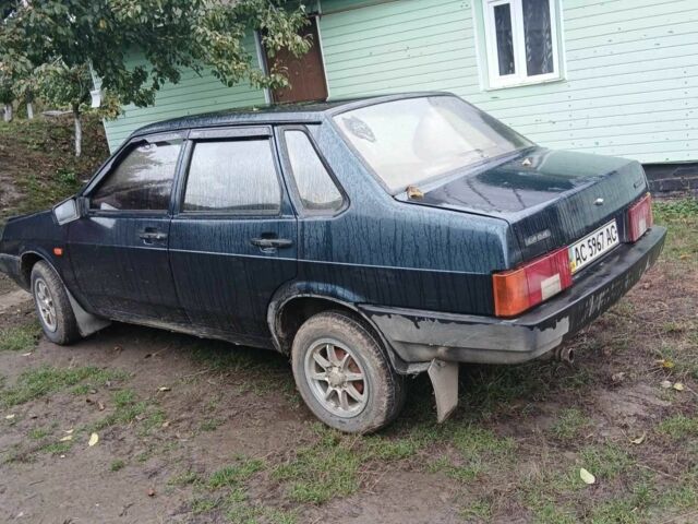 Зеленый ВАЗ 21099, объемом двигателя 1.5 л и пробегом 249 тыс. км за 1000 $, фото 2 на Automoto.ua