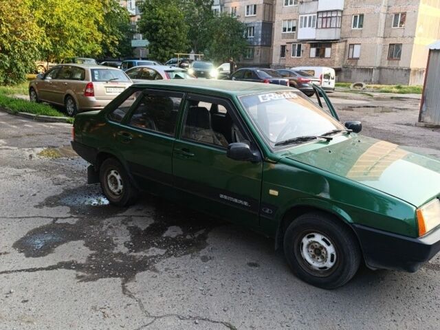 Зеленый ВАЗ 21099, объемом двигателя 1.5 л и пробегом 270 тыс. км за 1300 $, фото 1 на Automoto.ua