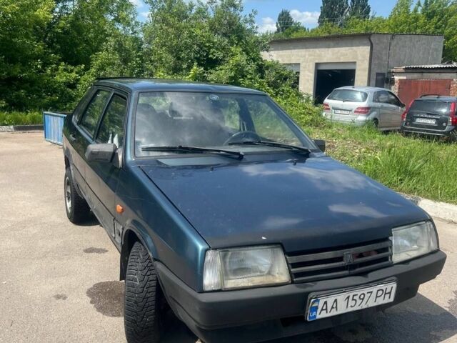 Зеленый ВАЗ 21099, объемом двигателя 1.5 л и пробегом 10 тыс. км за 1250 $, фото 5 на Automoto.ua