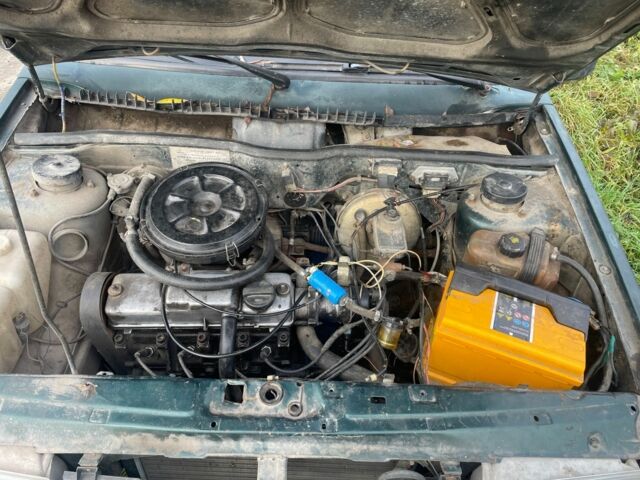 Зеленый ВАЗ 21099, объемом двигателя 1.6 л и пробегом 150 тыс. км за 428 $, фото 6 на Automoto.ua