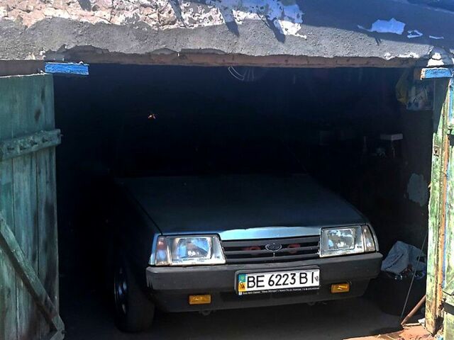 Зеленый ВАЗ 21099, объемом двигателя 1.5 л и пробегом 250 тыс. км за 1000 $, фото 1 на Automoto.ua