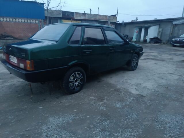 Зелений ВАЗ 21099, об'ємом двигуна 1.5 л та пробігом 123 тис. км за 1000 $, фото 3 на Automoto.ua