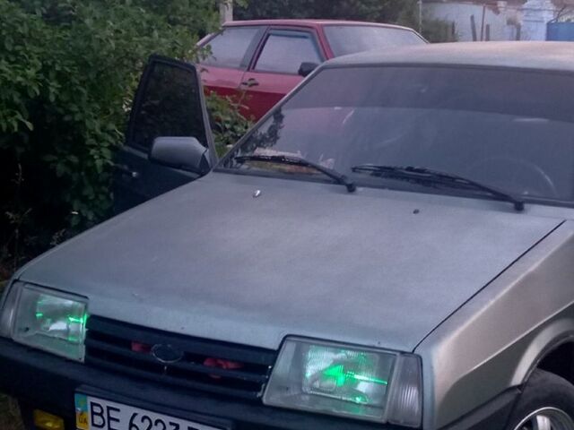 Зеленый ВАЗ 21099, объемом двигателя 1.5 л и пробегом 250 тыс. км за 1000 $, фото 3 на Automoto.ua