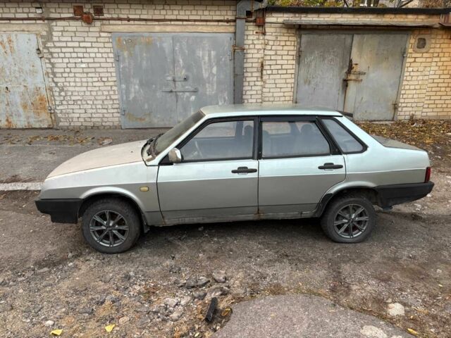 Зелений ВАЗ 21099, об'ємом двигуна 1.5 л та пробігом 79 тис. км за 763 $, фото 4 на Automoto.ua