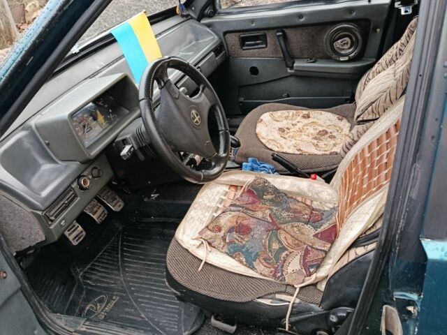 Зеленый ВАЗ 21099, объемом двигателя 1.5 л и пробегом 95 тыс. км за 1700 $, фото 5 на Automoto.ua