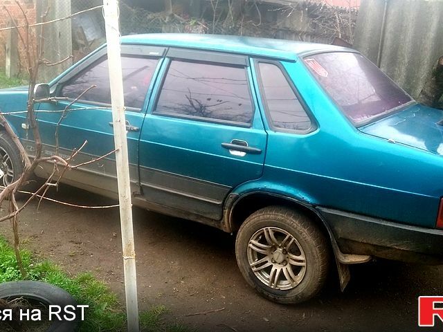 Зеленый ВАЗ 21099, объемом двигателя 1.5 л и пробегом 0 тыс. км за 800 $, фото 3 на Automoto.ua