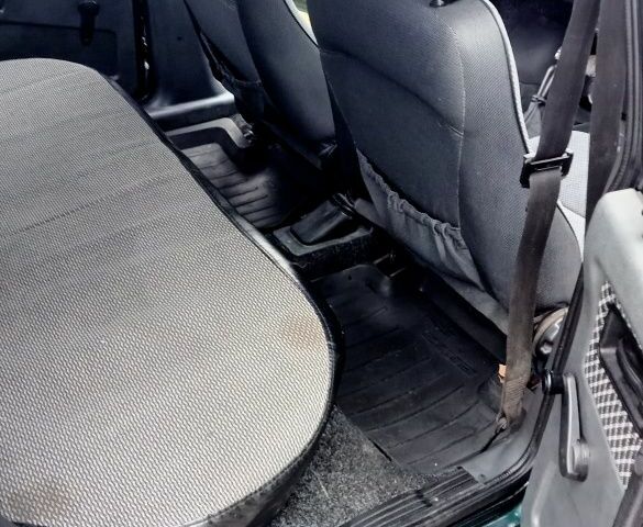 Зеленый ВАЗ 21099, объемом двигателя 1.5 л и пробегом 298 тыс. км за 1550 $, фото 12 на Automoto.ua