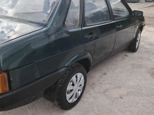 Зелений ВАЗ 21099, об'ємом двигуна 1 л та пробігом 150 тис. км за 971 $, фото 1 на Automoto.ua