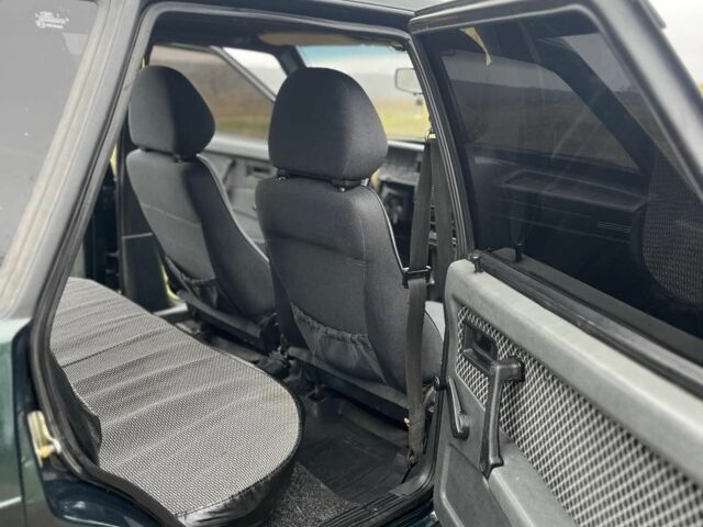 Зеленый ВАЗ 21099, объемом двигателя 1.5 л и пробегом 298 тыс. км за 1550 $, фото 5 на Automoto.ua