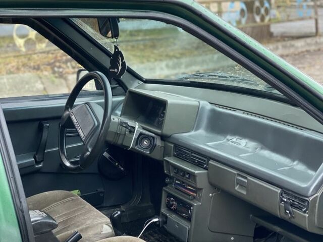 Зеленый ВАЗ 21099, объемом двигателя 1.5 л и пробегом 300 тыс. км за 700 $, фото 10 на Automoto.ua