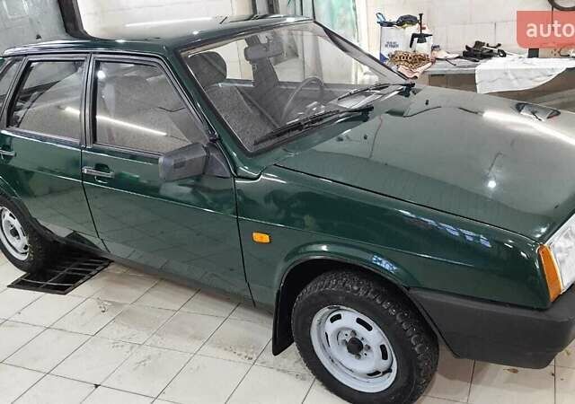 Зеленый ВАЗ 21099, объемом двигателя 1.5 л и пробегом 20 тыс. км за 2700 $, фото 12 на Automoto.ua
