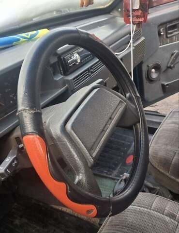 Зеленый ВАЗ 21099, объемом двигателя 1.5 л и пробегом 325 тыс. км за 1000 $, фото 2 на Automoto.ua