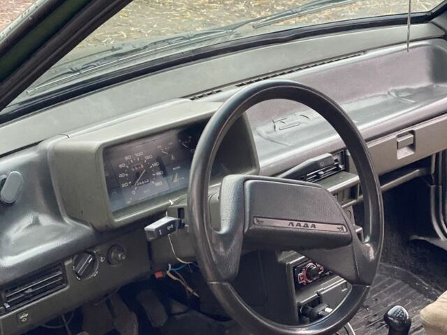 Зеленый ВАЗ 21099, объемом двигателя 1.5 л и пробегом 300 тыс. км за 700 $, фото 12 на Automoto.ua