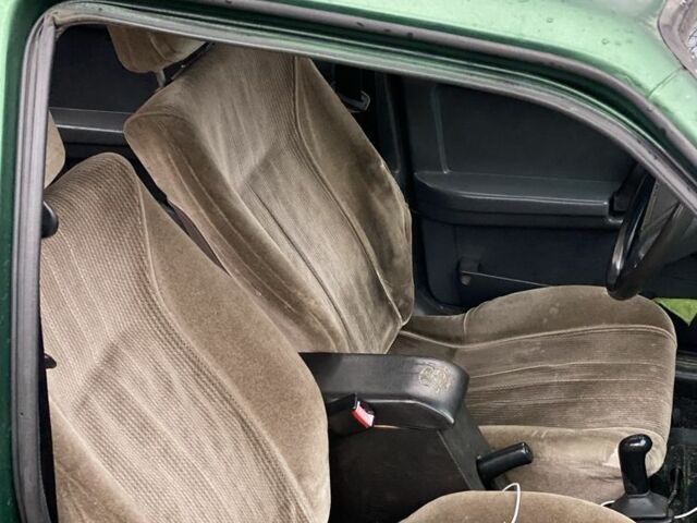 Зеленый ВАЗ 21099, объемом двигателя 1.5 л и пробегом 300 тыс. км за 700 $, фото 11 на Automoto.ua