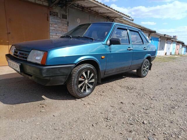 Зеленый ВАЗ 21099, объемом двигателя 1.5 л и пробегом 187 тыс. км за 1712 $, фото 8 на Automoto.ua