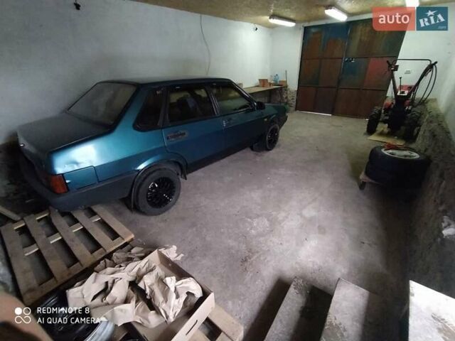 Зеленый ВАЗ 21099, объемом двигателя 1.6 л и пробегом 500 тыс. км за 1100 $, фото 6 на Automoto.ua