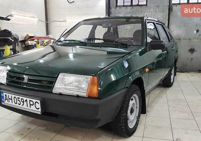Зеленый ВАЗ 21099, объемом двигателя 1.5 л и пробегом 20 тыс. км за 2700 $, фото 4 на Automoto.ua