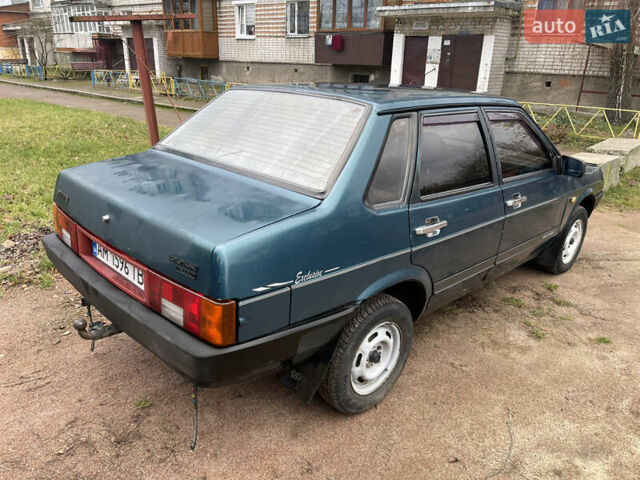 Зелений ВАЗ 21099, об'ємом двигуна 1.5 л та пробігом 213 тис. км за 1300 $, фото 3 на Automoto.ua