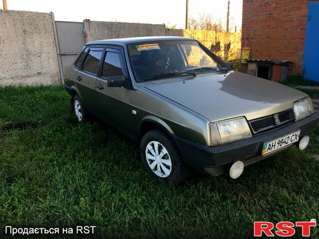 Зеленый ВАЗ 21099, объемом двигателя 1.5 л и пробегом 200 тыс. км за 1880 $, фото 1 на Automoto.ua