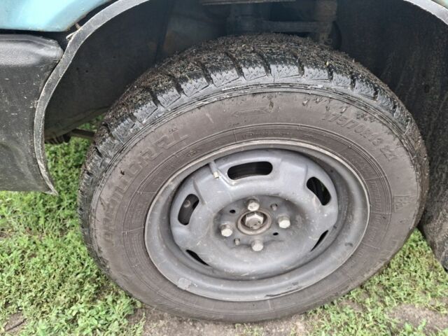 Зелений ВАЗ 21099, об'ємом двигуна 1.5 л та пробігом 300 тис. км за 950 $, фото 8 на Automoto.ua