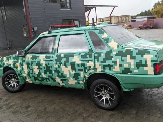 Зеленый ВАЗ 21099, объемом двигателя 1.5 л и пробегом 300 тыс. км за 850 $, фото 4 на Automoto.ua