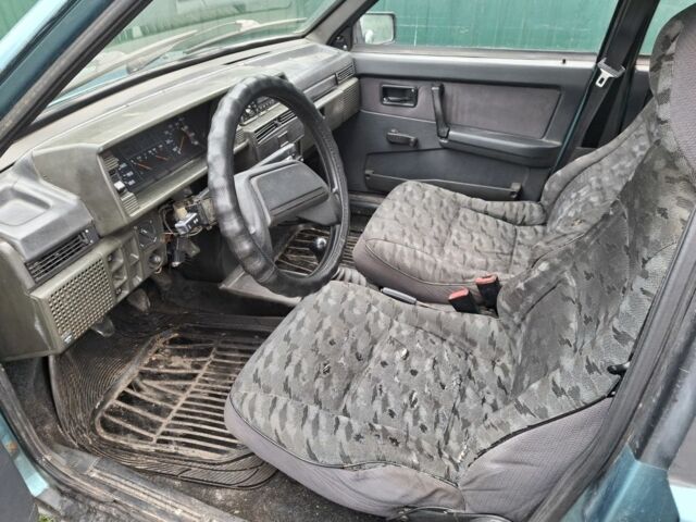 Зелений ВАЗ 21099, об'ємом двигуна 1.5 л та пробігом 300 тис. км за 950 $, фото 9 на Automoto.ua