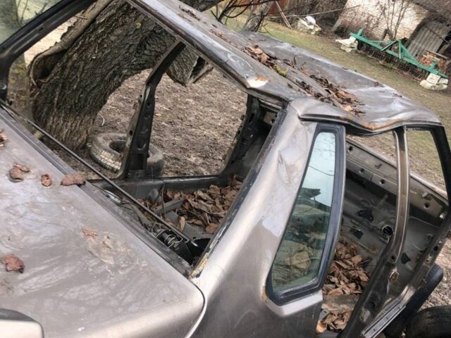 Зелений ВАЗ 21099, об'ємом двигуна 1.5 л та пробігом 185 тис. км за 190 $, фото 5 на Automoto.ua