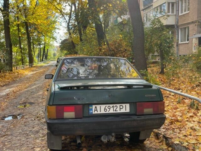 Зеленый ВАЗ 21099, объемом двигателя 1.5 л и пробегом 100 тыс. км за 1000 $, фото 1 на Automoto.ua