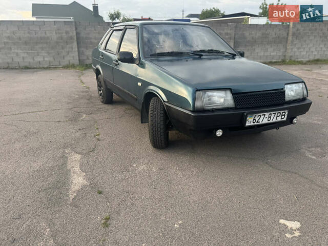 Зеленый ВАЗ 21099, объемом двигателя 1.5 л и пробегом 290 тыс. км за 1000 $, фото 3 на Automoto.ua