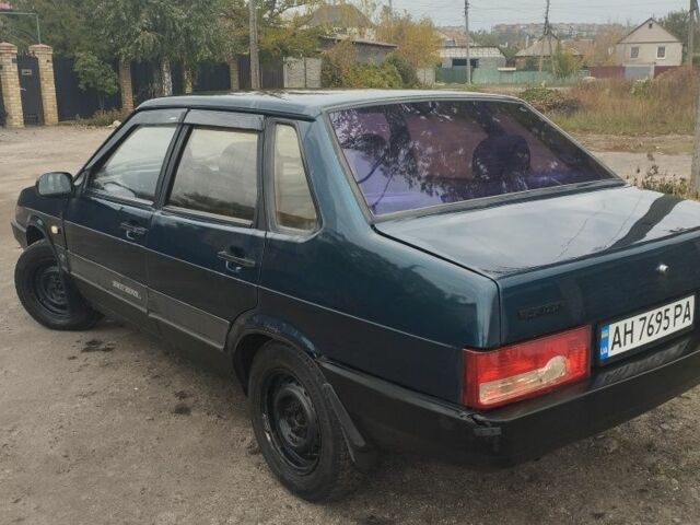 Зеленый ВАЗ 21099, объемом двигателя 1.5 л и пробегом 313 тыс. км за 840 $, фото 3 на Automoto.ua