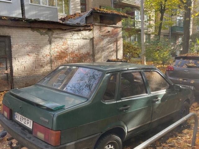 Зеленый ВАЗ 21099, объемом двигателя 1.5 л и пробегом 100 тыс. км за 1000 $, фото 3 на Automoto.ua