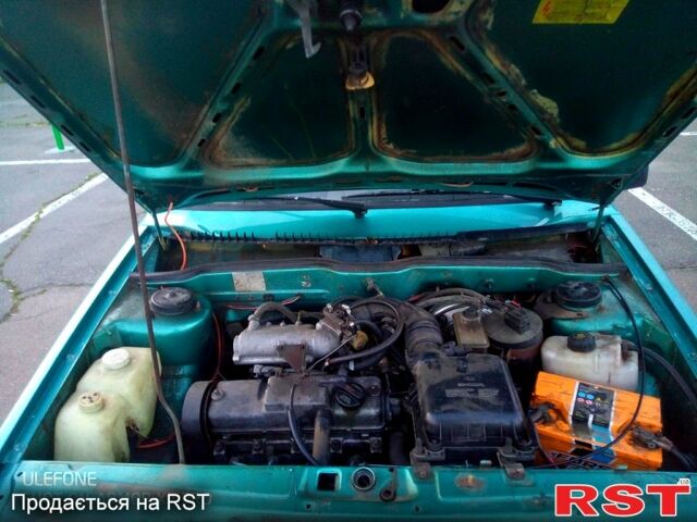 Зеленый ВАЗ 21099, объемом двигателя 1.5 л и пробегом 120 тыс. км за 1550 $, фото 4 на Automoto.ua