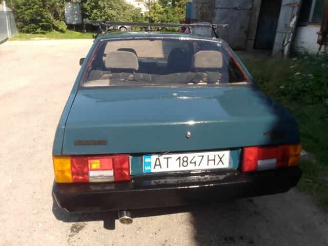 Зеленый ВАЗ 21099, объемом двигателя 1.5 л и пробегом 1000 тыс. км за 1100 $, фото 2 на Automoto.ua