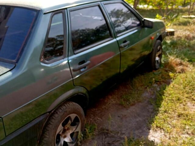 Зеленый ВАЗ 21099, объемом двигателя 1.5 л и пробегом 140 тыс. км за 1300 $, фото 3 на Automoto.ua