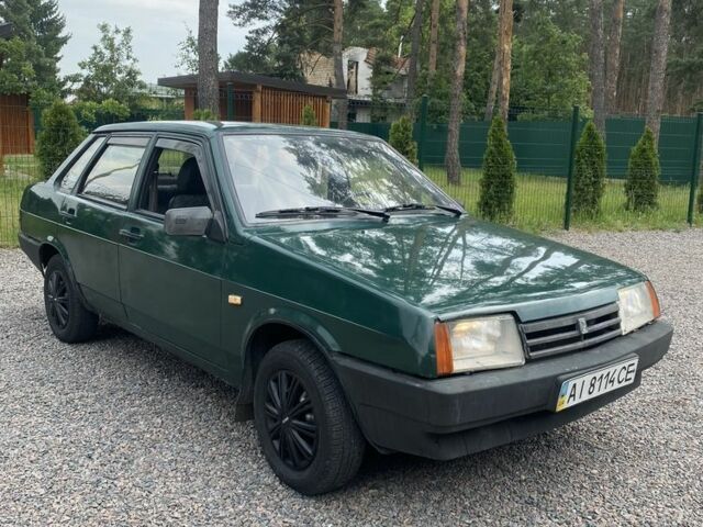 Зеленый ВАЗ 21099, объемом двигателя 1.5 л и пробегом 238 тыс. км за 1000 $, фото 12 на Automoto.ua