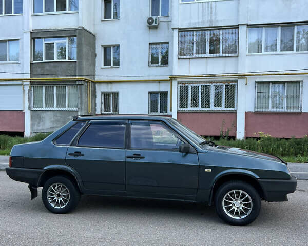 Зелений ВАЗ 21099, об'ємом двигуна 1.5 л та пробігом 320 тис. км за 1000 $, фото 3 на Automoto.ua