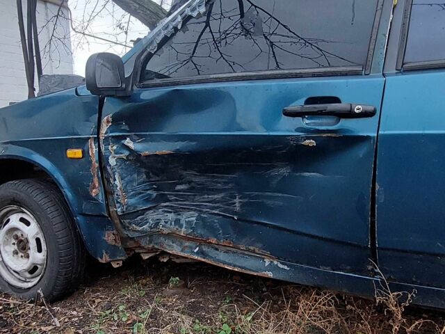 Зеленый ВАЗ 21099, объемом двигателя 1.5 л и пробегом 1 тыс. км за 477 $, фото 7 на Automoto.ua