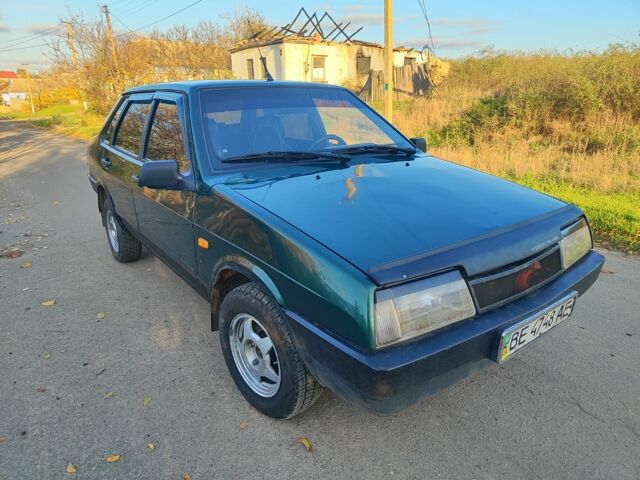 Зелений ВАЗ 21099, об'ємом двигуна 1.5 л та пробігом 200 тис. км за 999 $, фото 3 на Automoto.ua