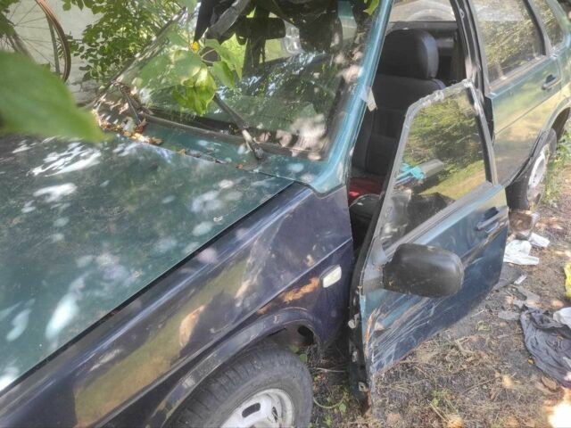 Зеленый ВАЗ 21099, объемом двигателя 1.5 л и пробегом 1 тыс. км за 477 $, фото 6 на Automoto.ua