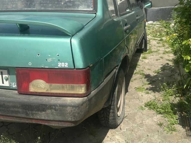 Зелений ВАЗ 21099, об'ємом двигуна 1.5 л та пробігом 60 тис. км за 600 $, фото 1 на Automoto.ua