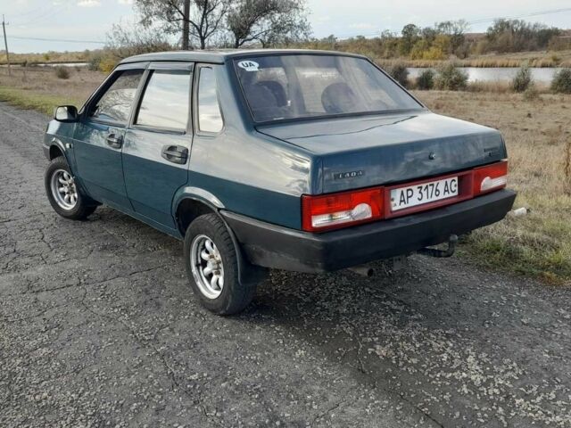 Зеленый ВАЗ 21099, объемом двигателя 1 л и пробегом 2 тыс. км за 1400 $, фото 4 на Automoto.ua