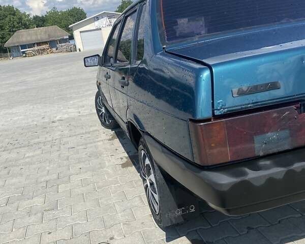 Зеленый ВАЗ 21099, объемом двигателя 1.5 л и пробегом 300 тыс. км за 1650 $, фото 5 на Automoto.ua